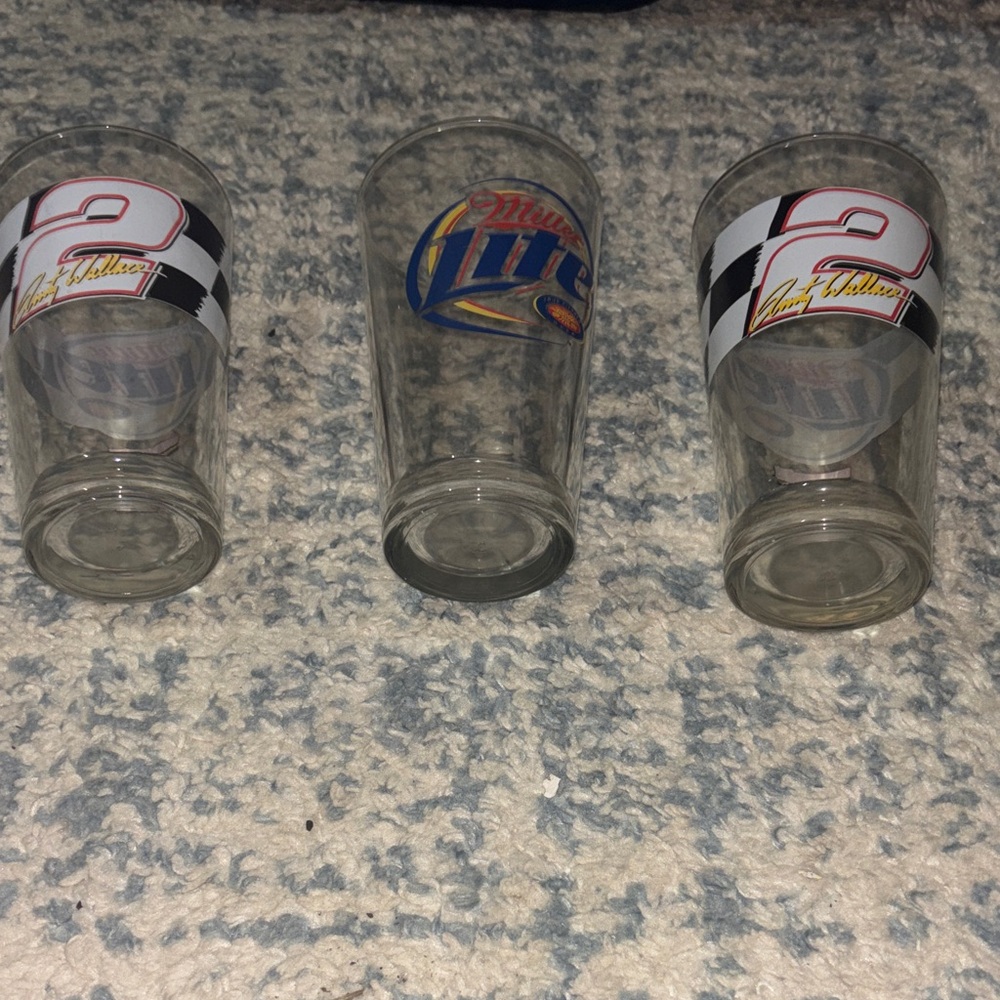 NASCAR RISTY WALLACE Miller Lite Racing Pint Glass Set - Picture 3 of 4